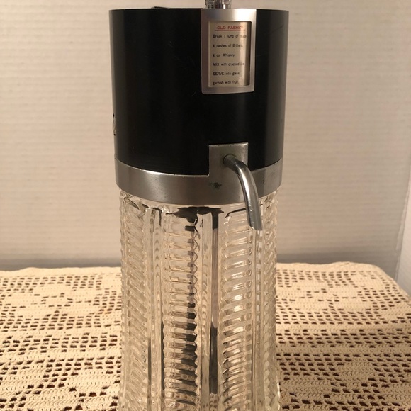 Rare cordless mix and serve drink dispenser - Picture 15 of 16